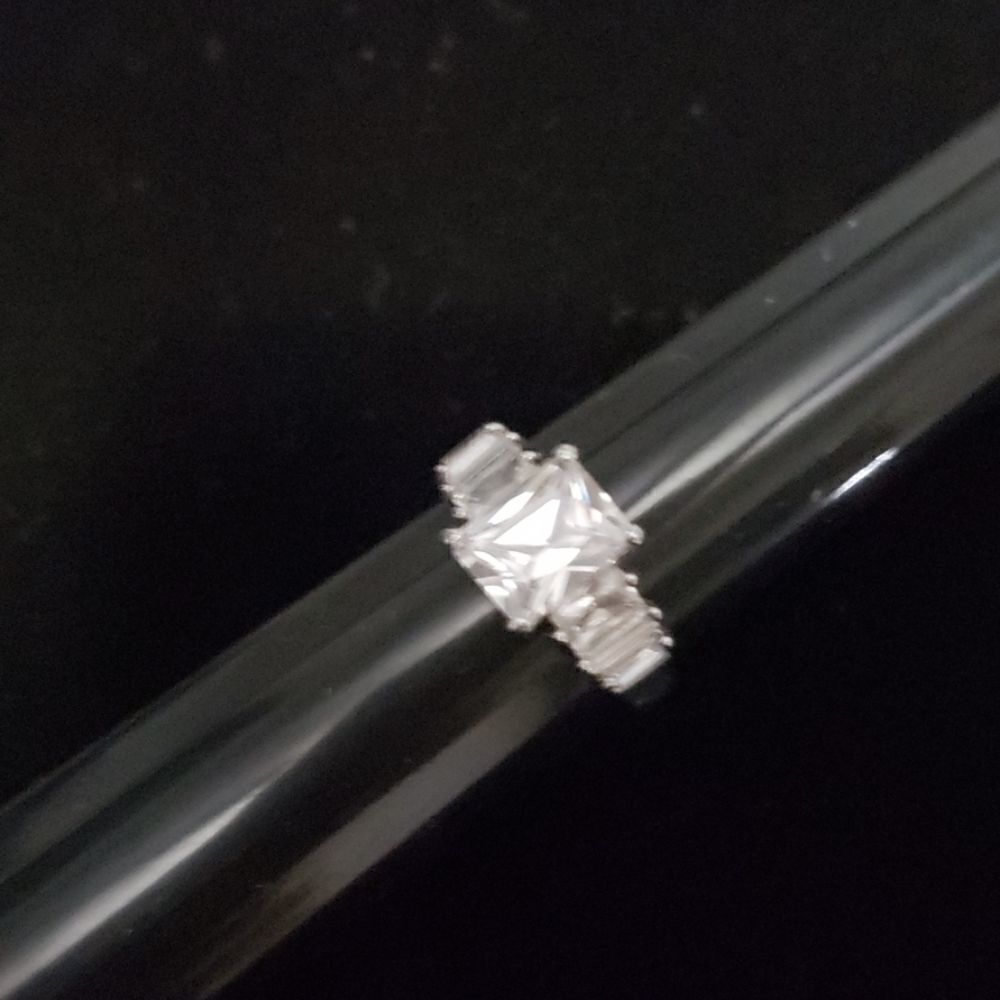 Nwot engagement ring (cz)